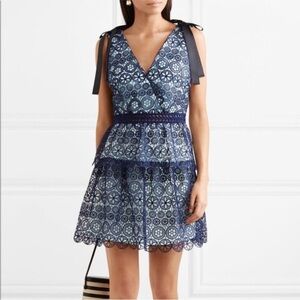 Self-Portrait Bow-Detailed Tiered Guipure Lace Dress in Blue Size 4 Cocktail